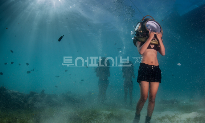 [세부 액티비티 & 데이투어] 바닷속 체험 헬멧다이빙/씨워커 (Helmet Diving, Sea walking)